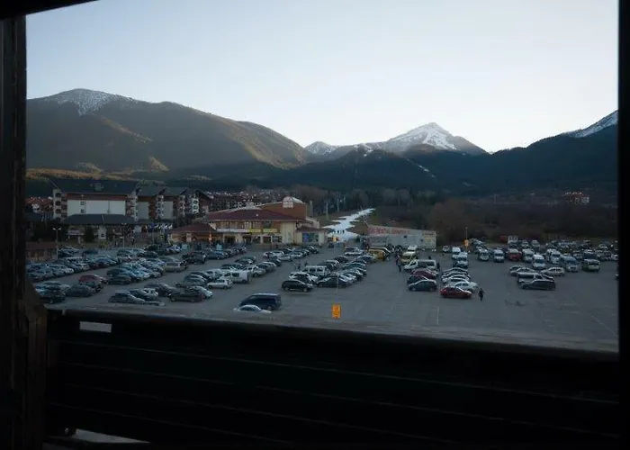 公寓 Mountain Paradise 4 *